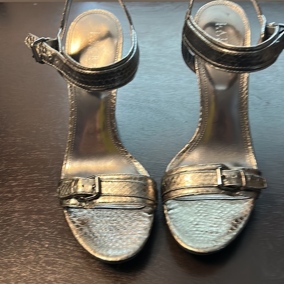 Lauren by Ralph Lauren Sliver Snake Skin Strap Heels. - Picture 5 of 5